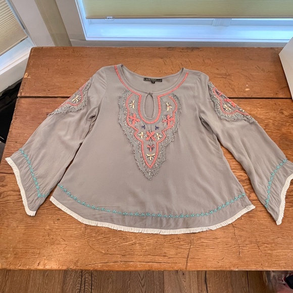 Love Stitch Grey Boho Embroidered Bell Sleeve top - Picture 9 of 16